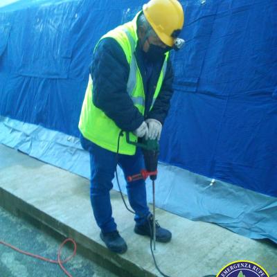 02.01.2022 Sistemazione Tenda Ospedale Pugliese Di Catanzaro 13